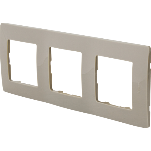 Рамка Legrand Etika, 3 поста, цвет светлая галька